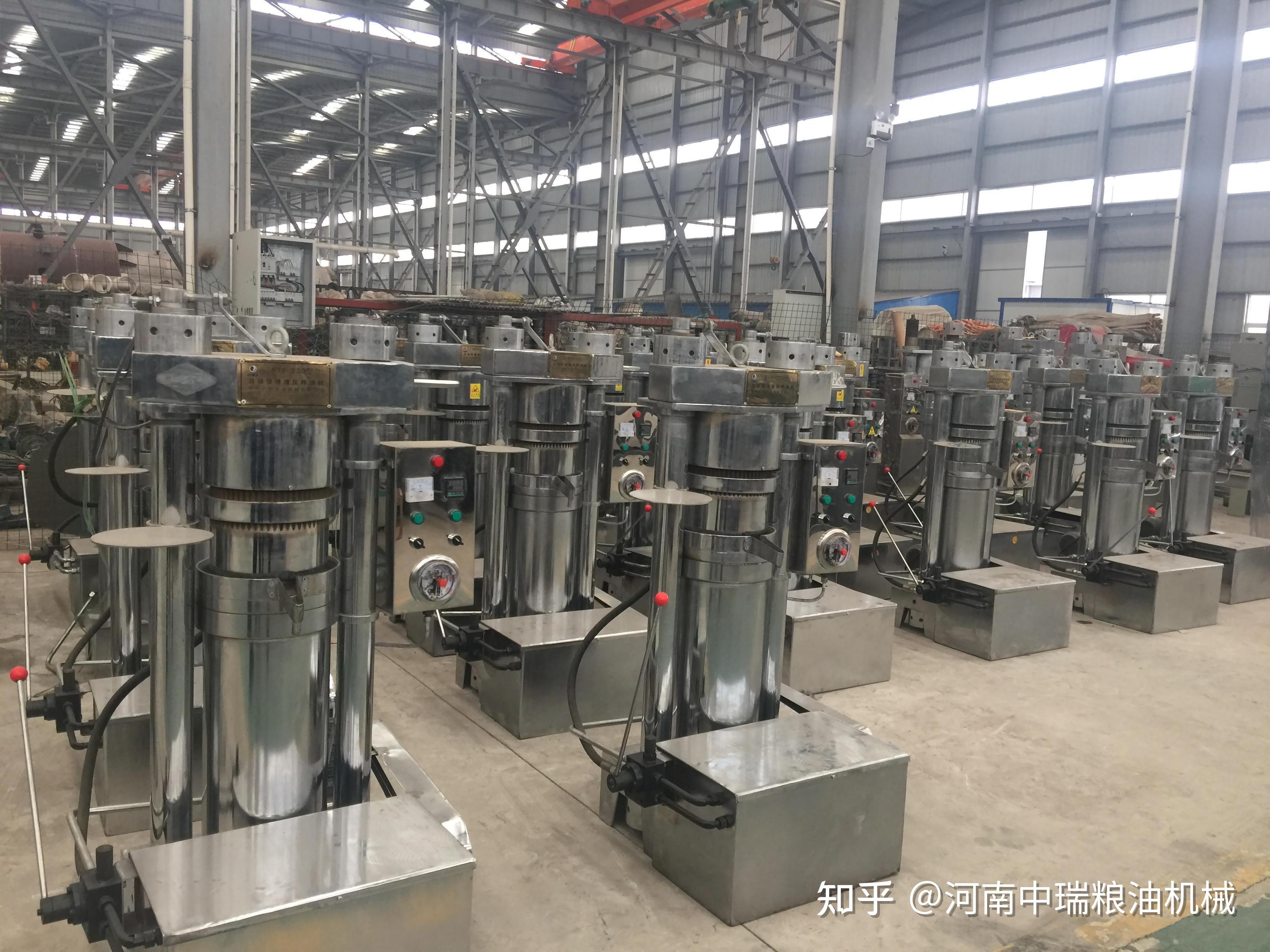 炒原油(炒原油一晚上挣了10万)